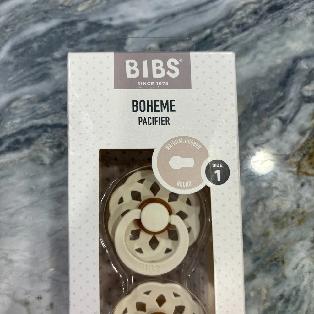 Pack Of 2 Bibs Cream Boheme Natural Denmark‎ Rubber Round Baby Pacifier Size 1